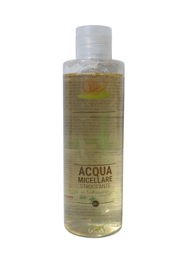 Acqua micellare con bava di lumaca, aloe, avena e calendula lenitiva e rigenerante per la pelle